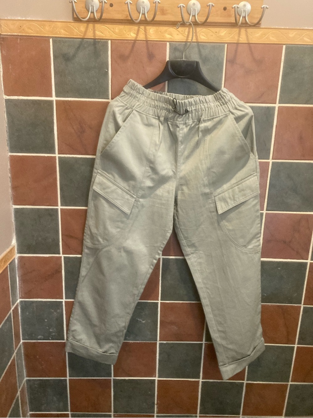 Urban Outfitters Sage Green Elastic-Waist Cargo Pants
